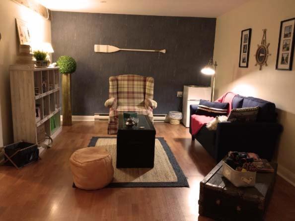סטונהם La Petite Hermine B&B מראה חיצוני תמונה